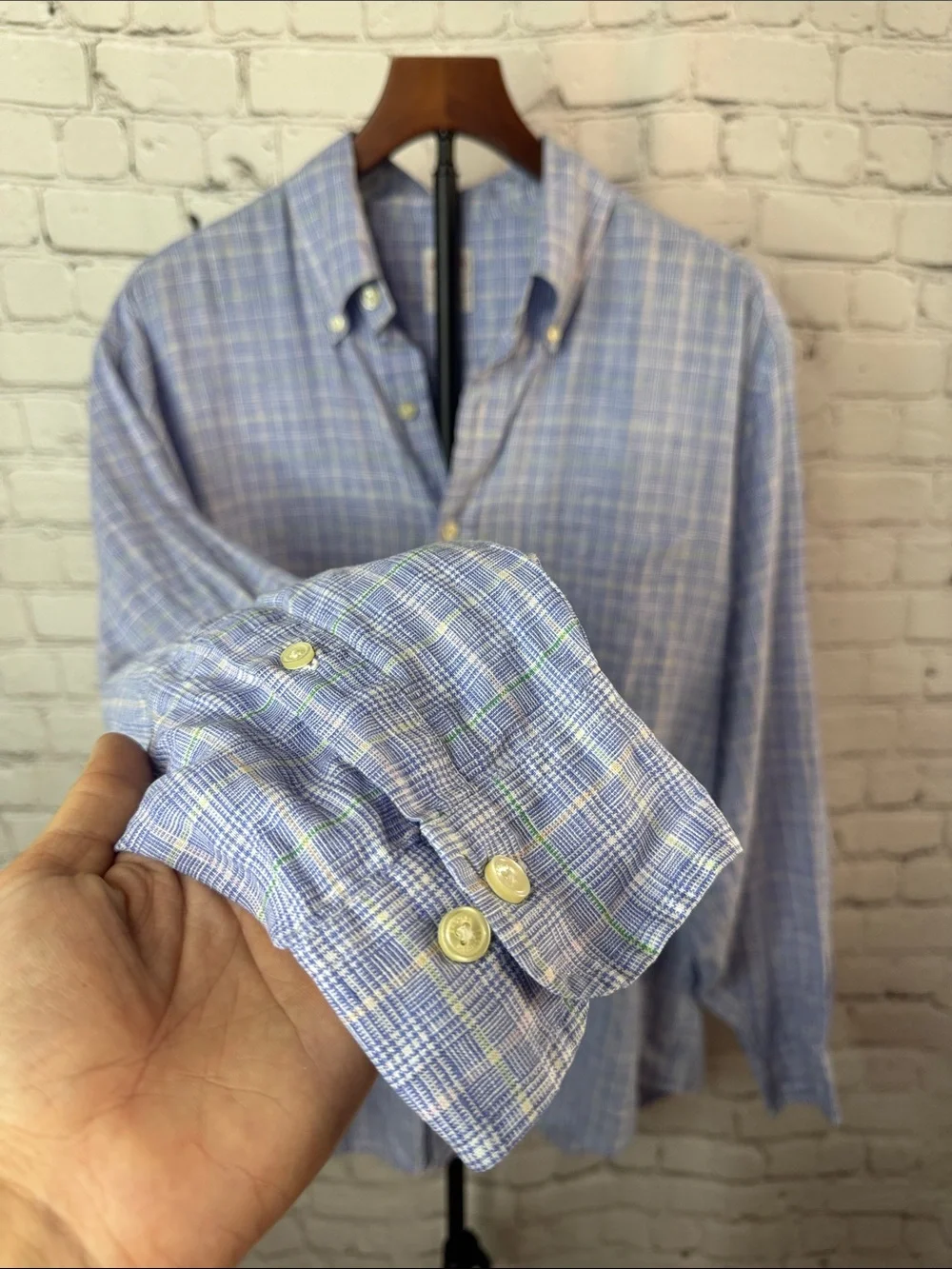 Brooks Brothers LS Irish Linen Plaid button down shirt Size L Large